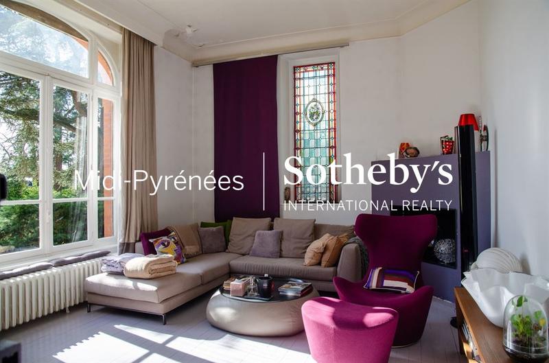 Maison de maîtres - 403 m² - 10 pièces