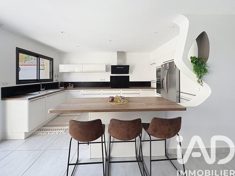 Maison - 145 m² - 4 pièces