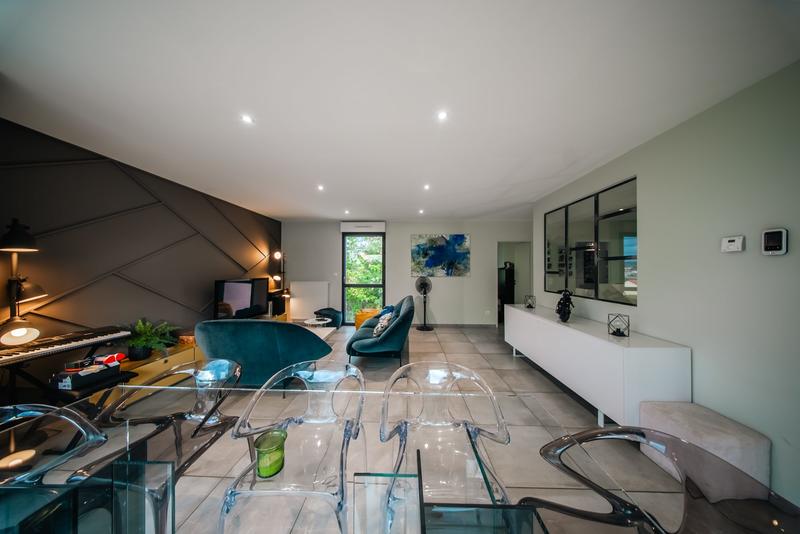 Maison - 123 m² - 6 pièces