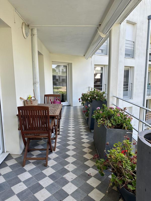 Appartement - 90 m² - 4 pièces