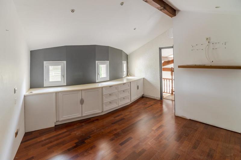 Maison - 170 m² - 6 pièces