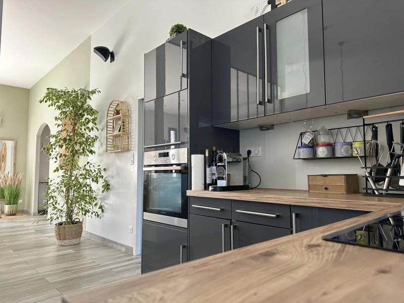 Villa - 186 m² - 13 pièces