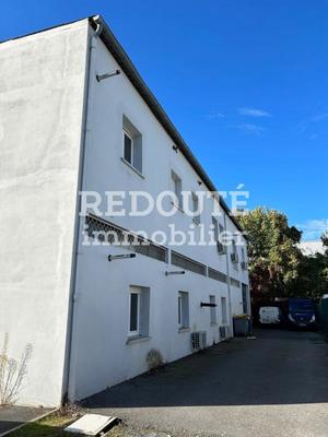 Local d'activité / Entrepôt - 700 m²