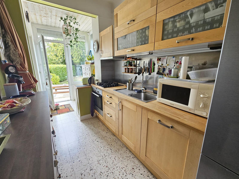 Maison - 96 m² - 5 pièces