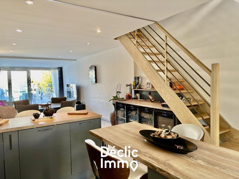 Appartement - 93 m² - 4 pièces