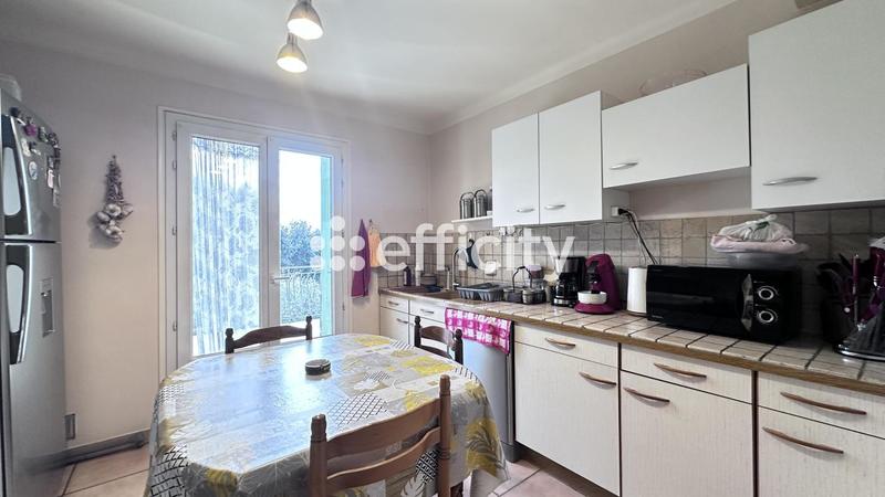 Villa - 145 m² - 6 pièces