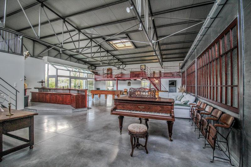 Maison - 500 m² - 6 pièces