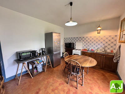 Maison ancienne - 141 m² - 6 pièces