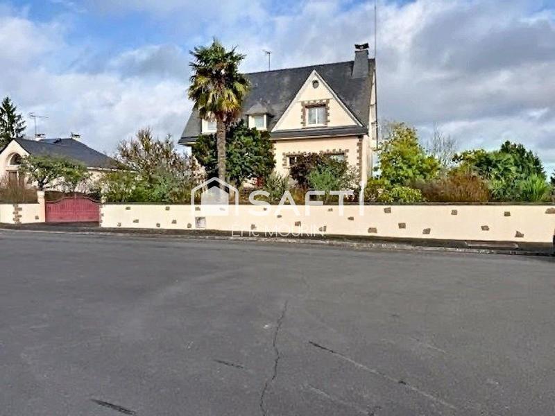 Maison - 265 m² - 10 pièces