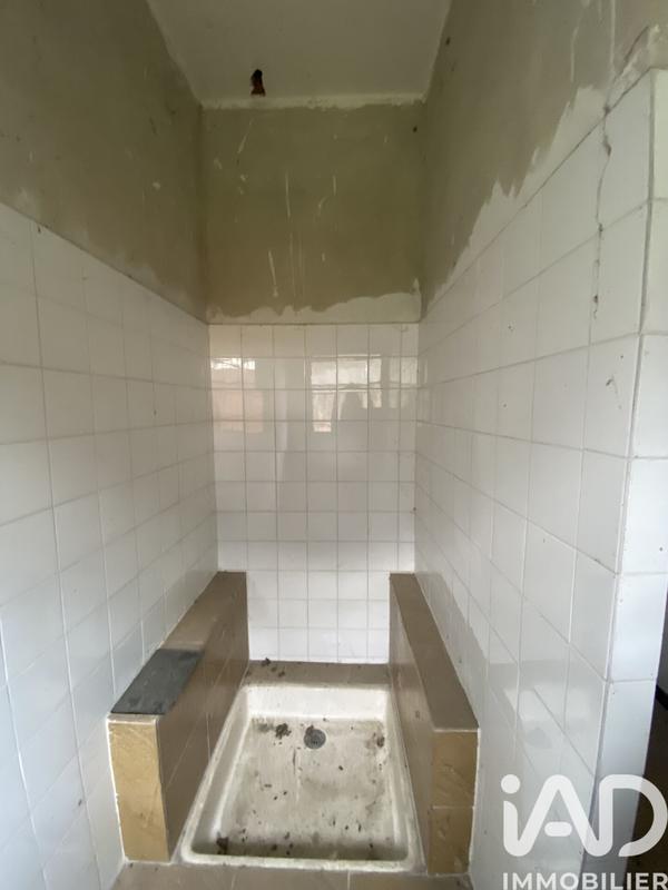 Maison - 280 m² - 10 pièces