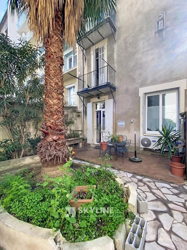 Appartement - 90 m² - 3 pièces