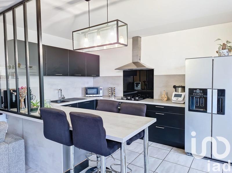 Appartement - 81 m² - 3 pièces