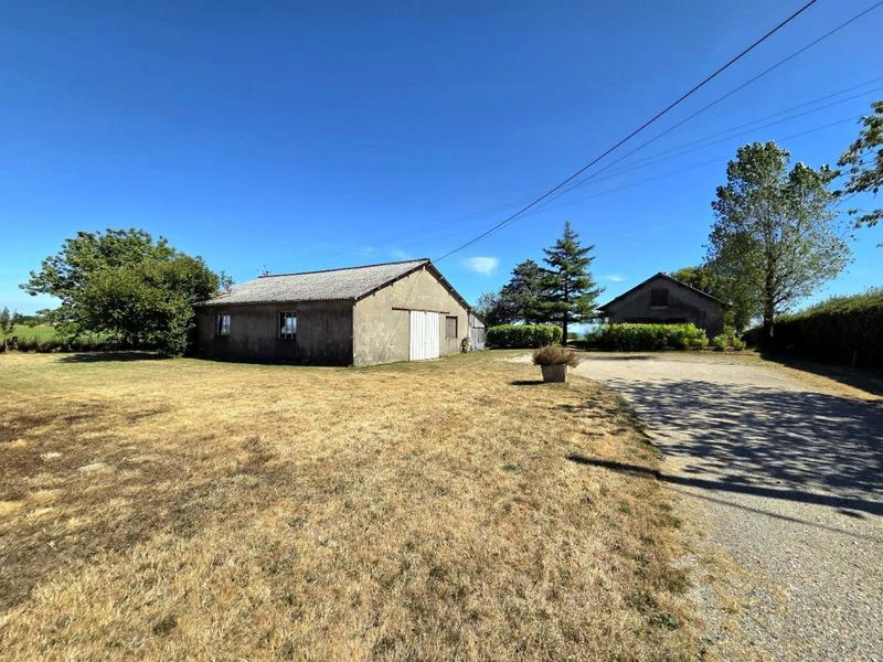 Maison en pierre - 109 m² - 6 pièces