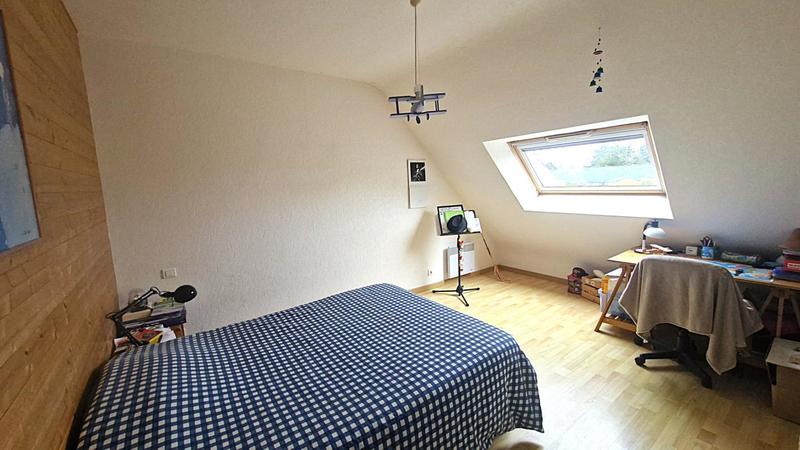 Maison - 177 m² - 7 pièces