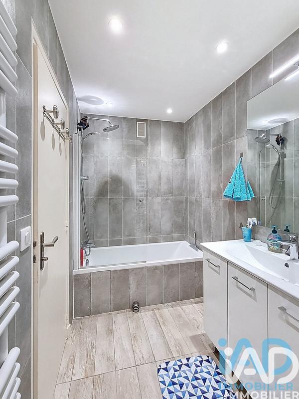 Appartement - 93 m² - 5 pièces