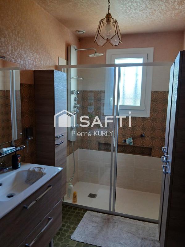 Maison - 90 m² - 4 pièces