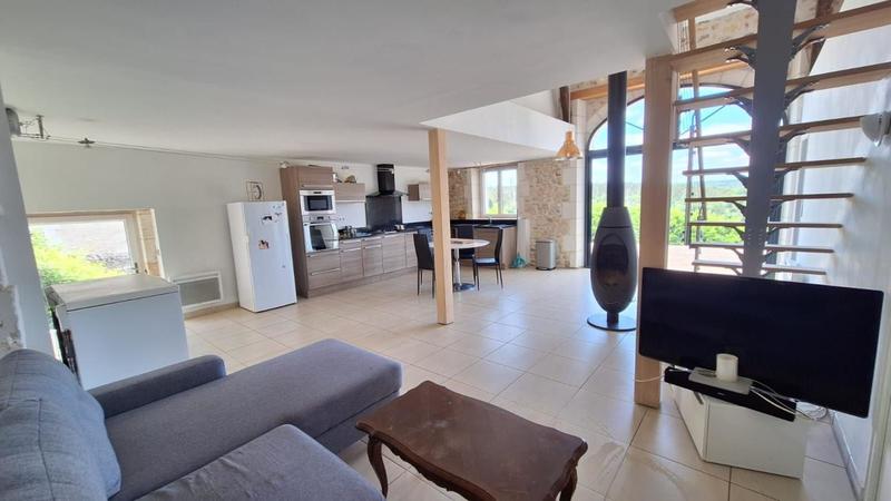 Maison - 110 m² - 5 pièces
