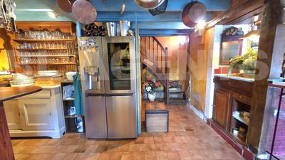 Maison - 199 m² - 7 pièces