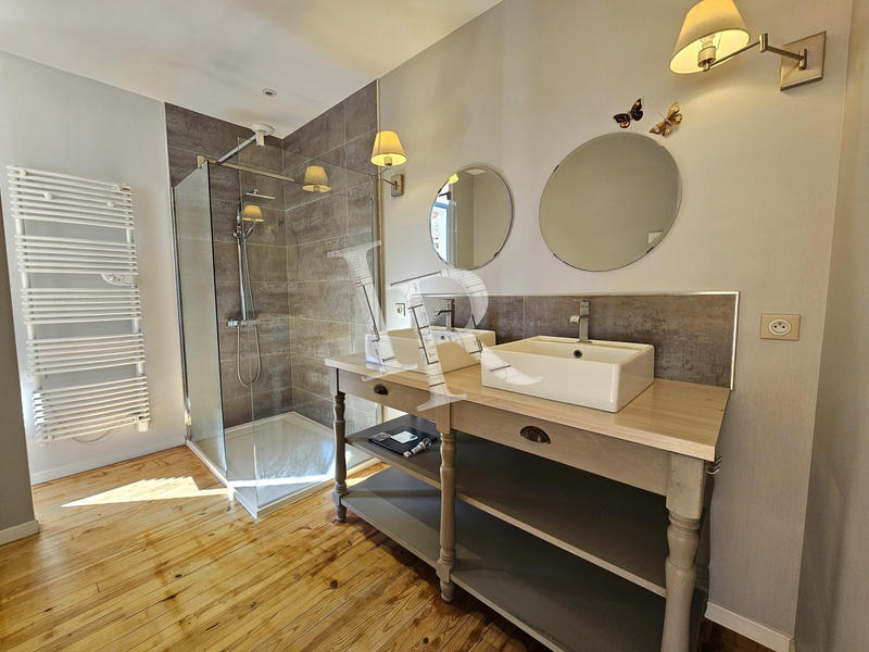 Maison - 121 m² - 5 pièces