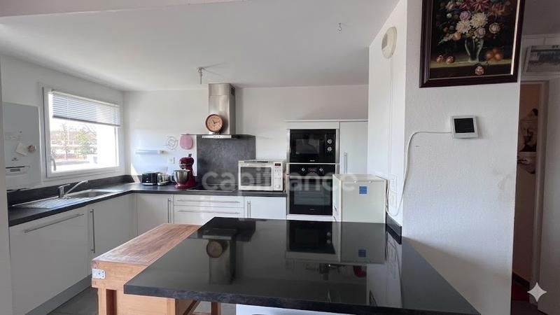 Appartement - 109 m² - 4 pièces