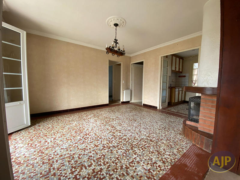 Maison - 101 m² - 5 pièces