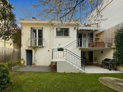 Maison - 114 m² - 4 pièces