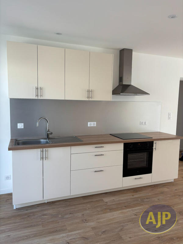 Maison - 67 m² - 3 pièces