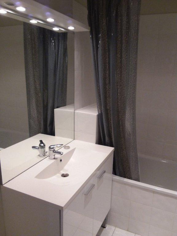 Appartement - 220 m² - 6 pièces