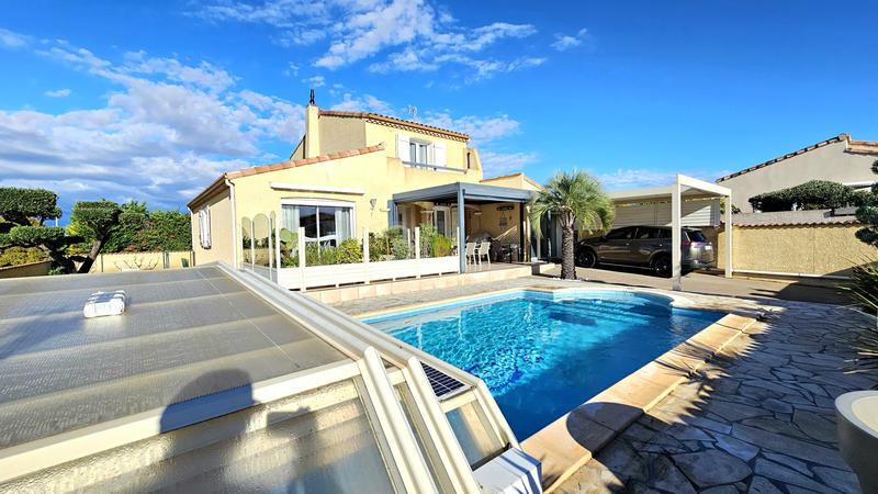 Maison - 104 m² - 4 pièces