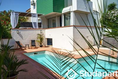 Chambre - 13 m² - 1 pièce