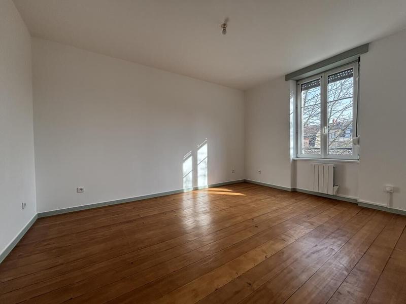 Appartement - 60 m² - 2 pièces