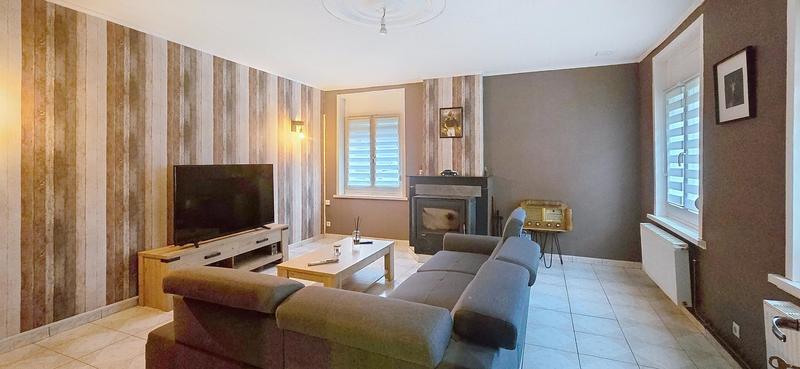 Maison - 80 m² - 5 pièces