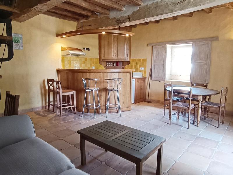 Maison - 350 m² - 8 pièces