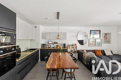 Appartement - 67 m² - 3 pièces