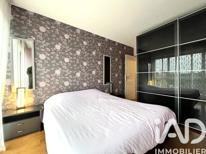 Appartement - 98 m² - 4 pièces