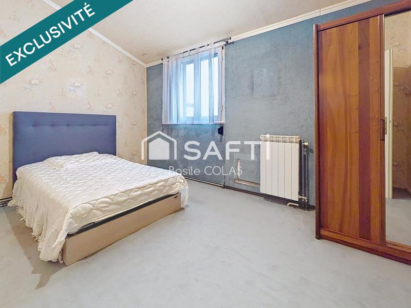 Maison - 90 m² - 4 pièces