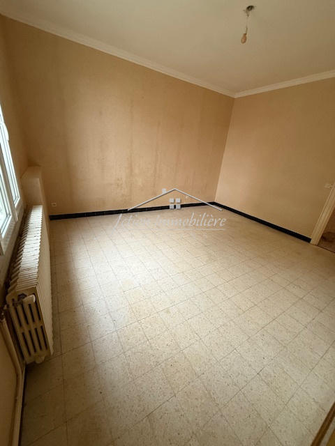 Appartement - 97 m² - 4 pièces