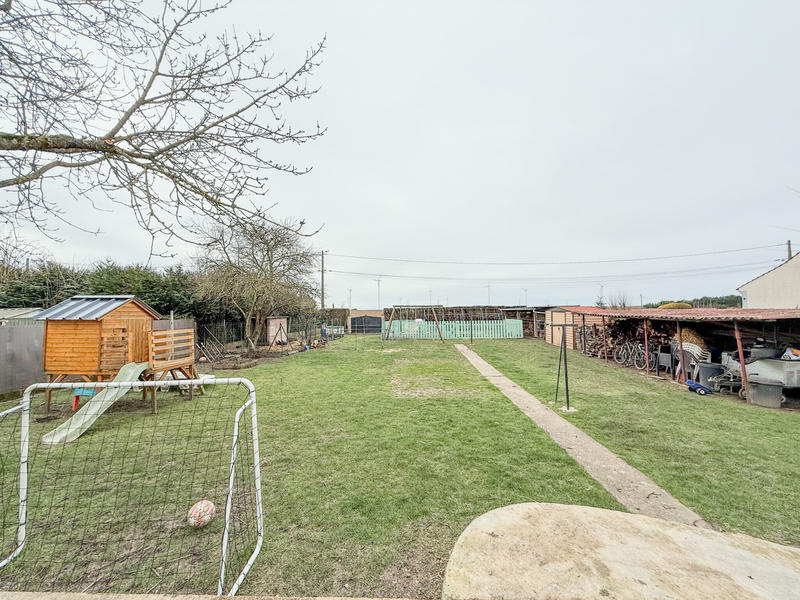 Maison - 100 m² - 4 pièces