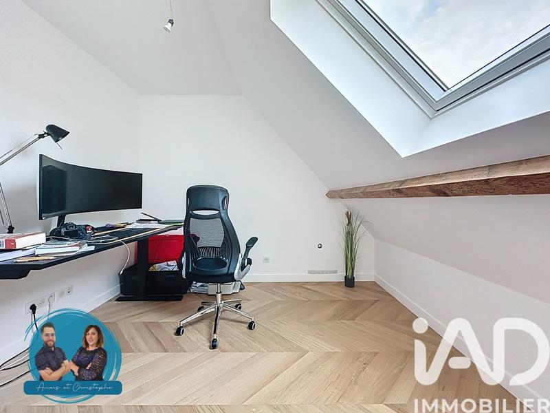 Maison - 180 m² - 5 pièces