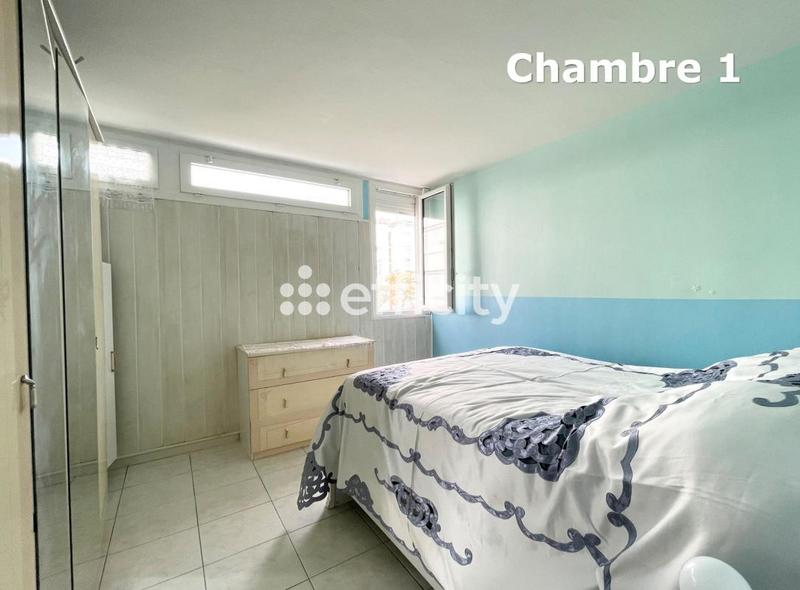 Appartement - 70 m² - 4 pièces