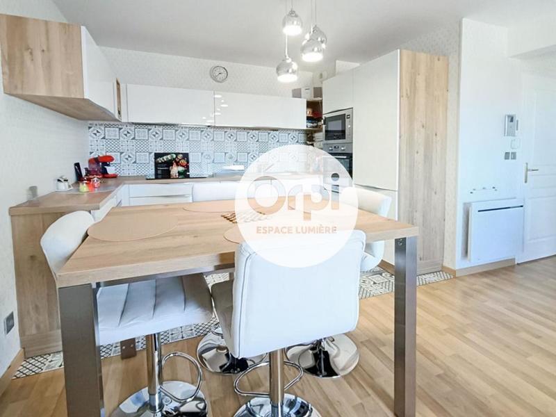 Appartement - 72 m² - 3 pièces