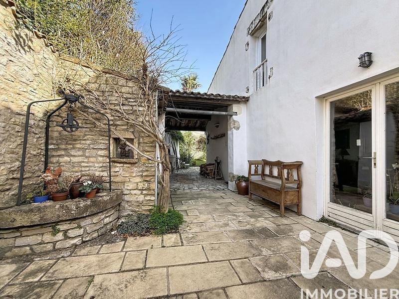 Maison - 244 m² - 13 pièces