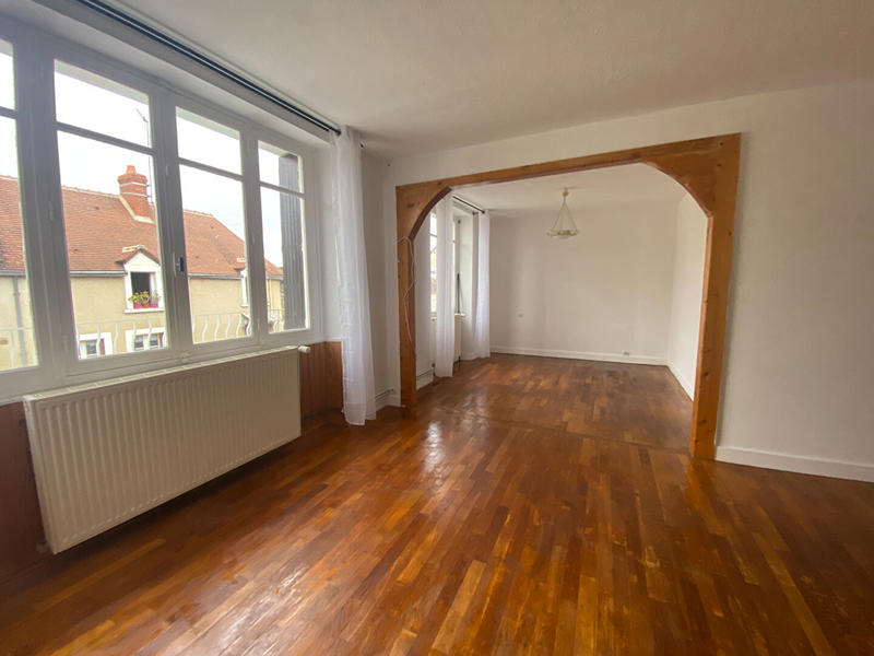 Maison - 87 m² - 5 pièces