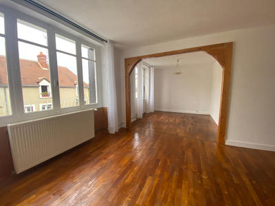 Maison - 87 m² - 5 pièces