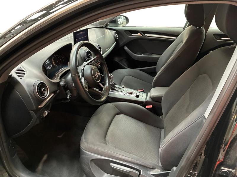 Audi A3 sportback Business 35 Tdi 150 s tronic 7 line