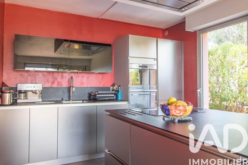 Appartement - 90 m² - 4 pièces