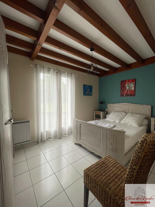 Propriété - 174 m² - 9 pièces