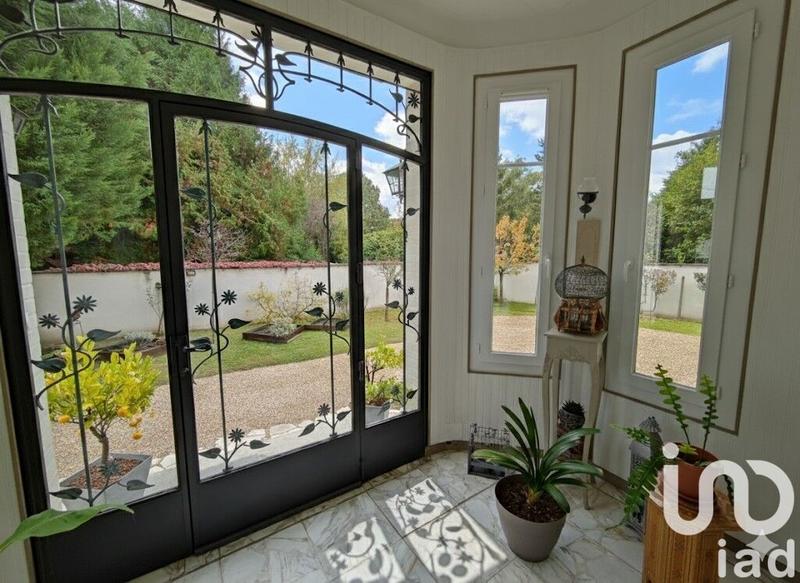 Maison - 203 m² - 6 pièces