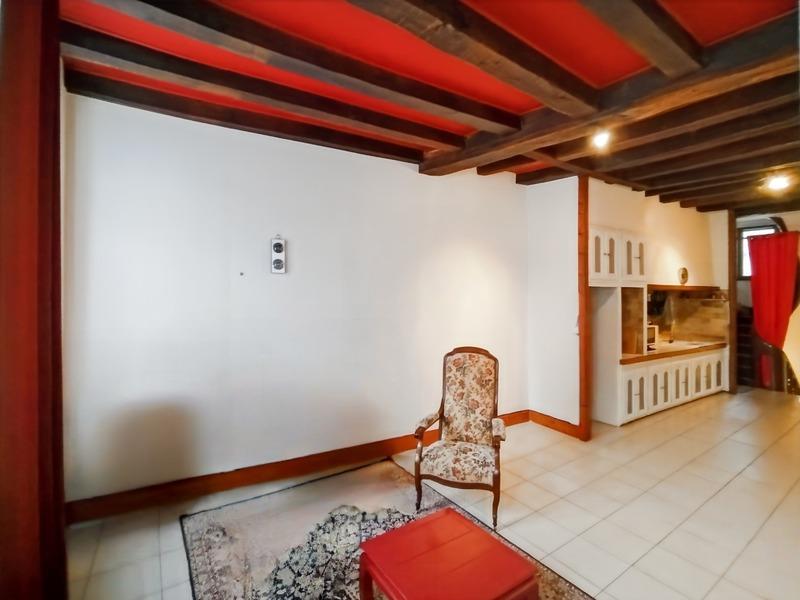 Appartement ancien - 68 m² - 3 pièces