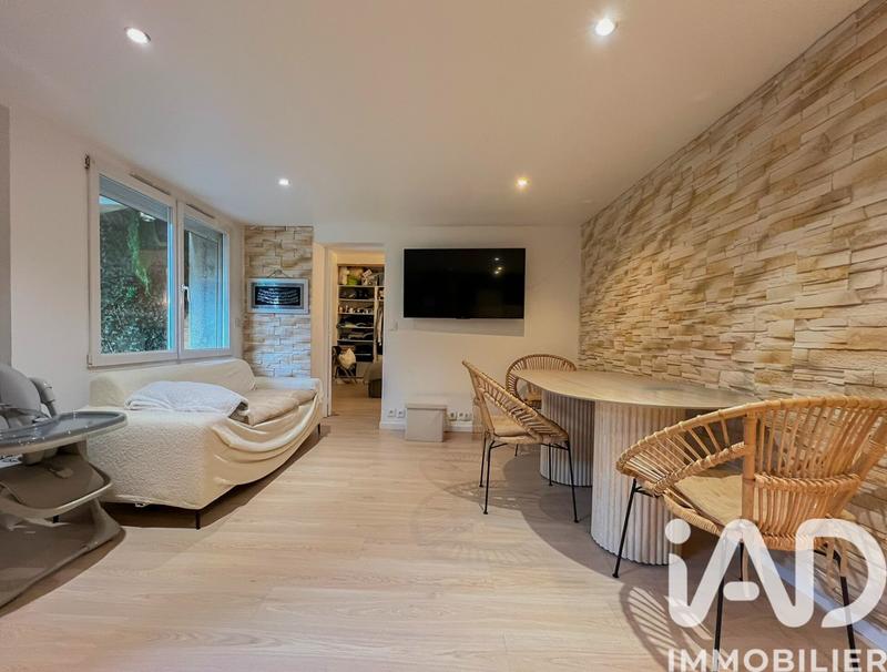 Appartement - 65 m² - 3 pièces